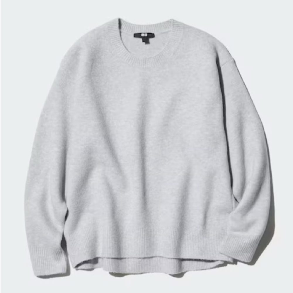 Uniqlo Women’s Soufflé Yarn Crewneck Sweater in Light Grey - M